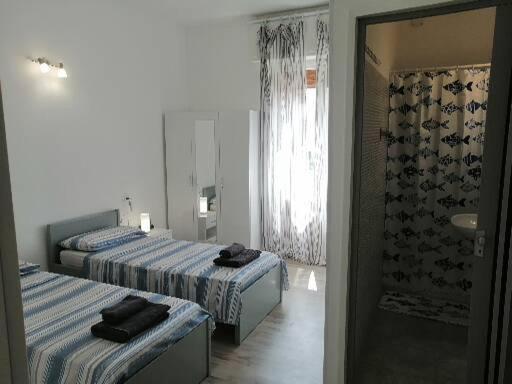 Albergo blue fish Albisola Superiore Esterno foto